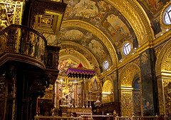 St John's Co-Cathedral Interior 3
