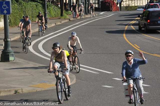 bike traffic in portland-5