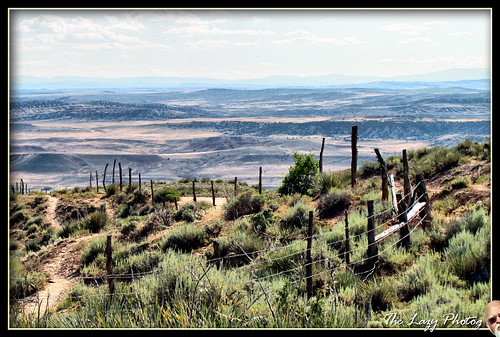 foothills mountains broken fence happy photography back big wire sleep background south lazy ten badlands wyoming horn friday barbed elliott photog worland