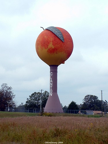 art watertower alabama peach roadside giantpeach clantonalabama