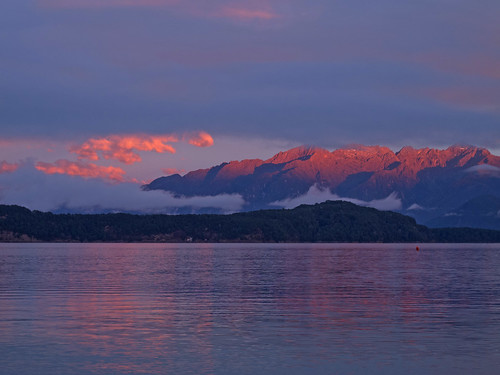 pink newzealand cloud sunrise hills lakemanapouri