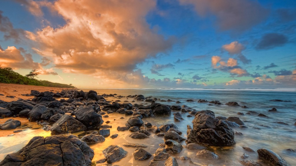 Larsens Beach--Kauai, Hawaii - Pentax User Photo Gallery