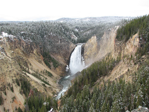 Streamflow in the West consists largely of accumulated mountain snow that melts and flows into streams as temperatures warm. (NRCS photo)