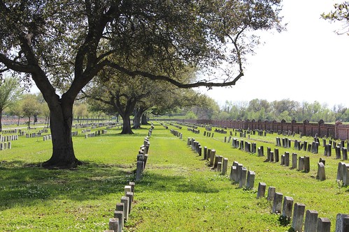 history cemetery neworleans graves 1812 battleground laffite
