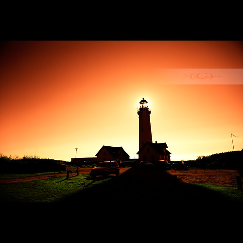 shadow lighthouse car silhouette denmark europe hirtshals greengrass nikond700 2470mmf28g nikon2470mmf28