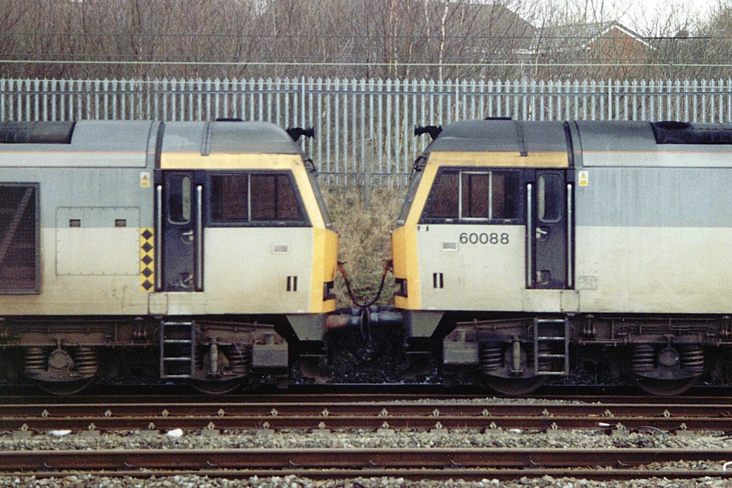 60091 & 60088, Wigan Springs Branch, 29th December 2004.