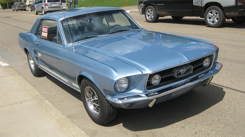 auto ford car forsale alberta 1967 spotted mustang fordmustang spotting streetview streetsale carspotting camrose autopaparazzi streetspotting