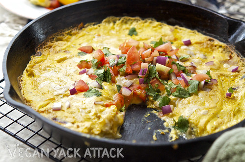 Cast iron skillet of vegan tex-mex frittata