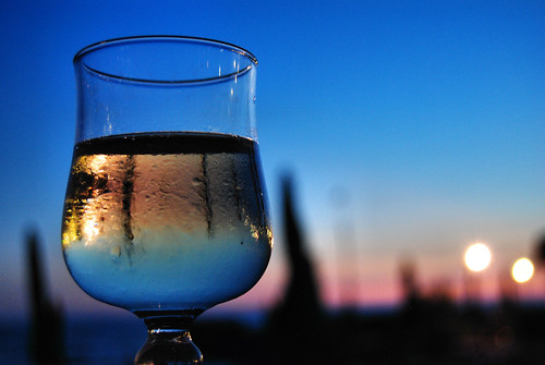 friends italy glass italia wine amici vino bicchiere osteriedifuoriporta