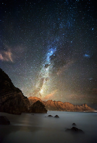 longexposure seascape stars southafrica star nightscape capetown koelbaai kogelbay magellaniccloud galaxyrise