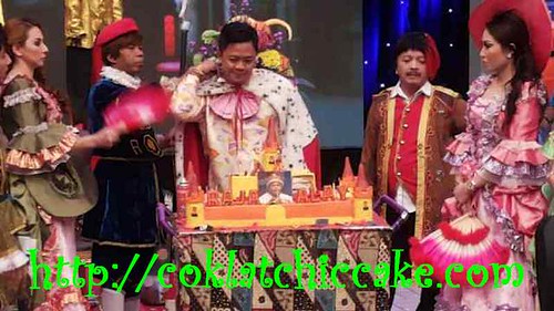Kue ulang tahun Raja Alay YKS Trans TV