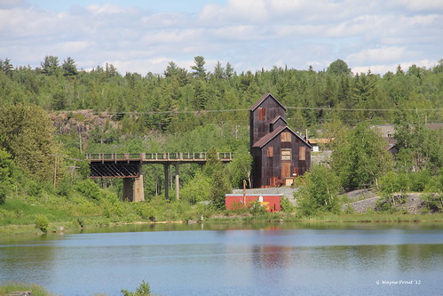 silver buildings headframe cobaltontario rightofwaysilvermine highway11bnorth