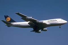 Lufthansa B747-230B D-ABYR FRA 12/06/1999