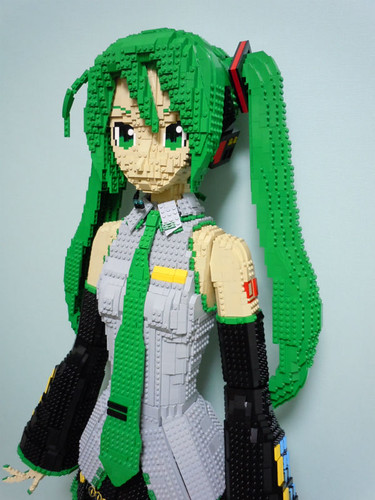 140416(2) - 構想&製作時間長達8個月、日本網友「terebi」親自打造 158cm 等身高「初音未來」LEGO模型！ 1