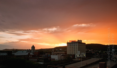 city sunset sky usa sun storm june clouds hotel evening cityscape pennsylvania pa williamsport 2012 genetti genettihotel