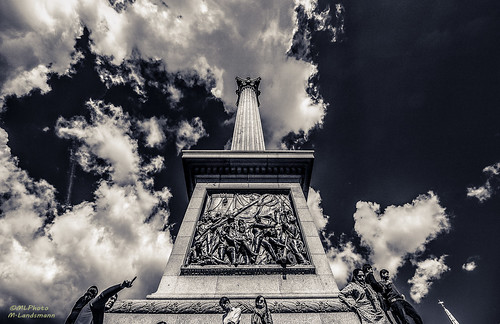 city england sky blackandwhite bw london statue clouds pentax trafalgarsquare unitedkindom pentaxk20d mlphoto ©mlphoto markuslandsmannzenfoliocom