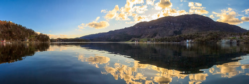 panorama reflection water norway fjord hytte vatlandsvåg