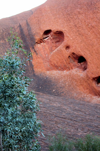 IMG 9973.1 Uluru Dreaming 2012