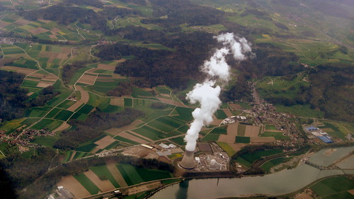 schweiz switzerland suisse aerial rhine rhein aare coolingtower luftphoto luftaufnahme kernkraftwerk nuclearpowerplant centralenucléaire aerien atomicenergy atomkraftwerk leibstadt atomicpower gvazrh betterlivingthroughatoms