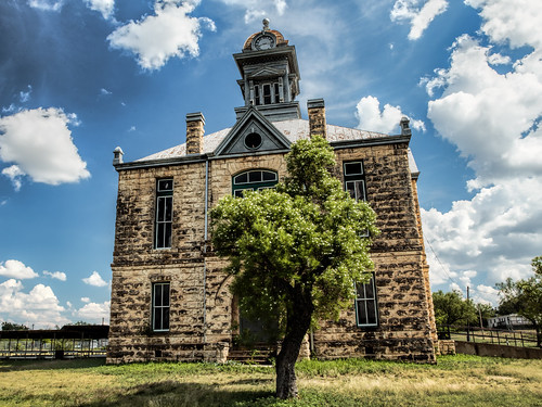 sky building abandoned architecture clouds canon eos texas decay stonework dramatic structure historic forgotten ghosttown courthouse ef2470mmf28lusm smalltown topaz 6d texashistory
