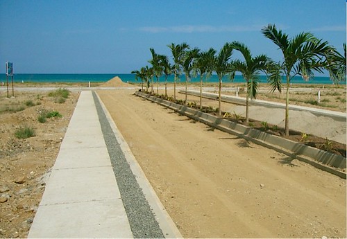 Ecuador beach community