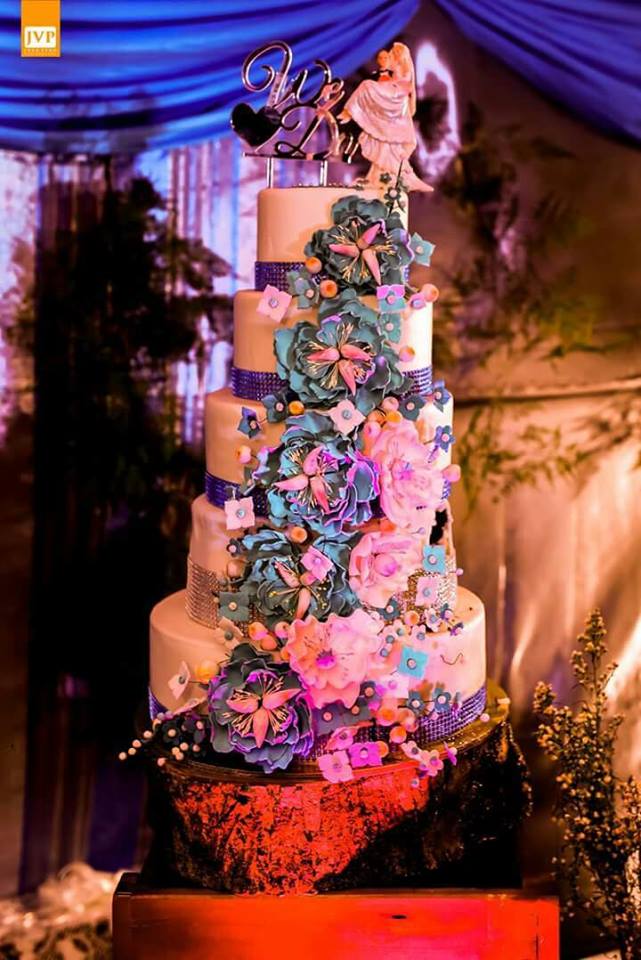 Incredible Wedding Cake by Rhizaj Velasquez De Vera