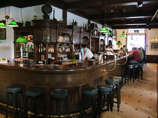 Long Bar, Raffles Hotel