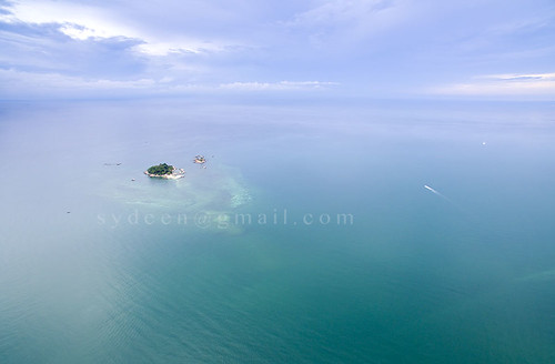 ocean travel blue sea summer vacation sky holiday tourism beach nature water beauty landscape island coast boat view top great aerial clear malaysia tropical barrier reef terengganu