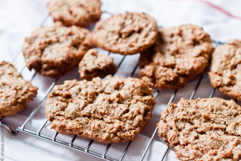 Nutty Almond Cookies