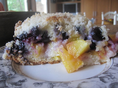 peach & blueberry coffee cake