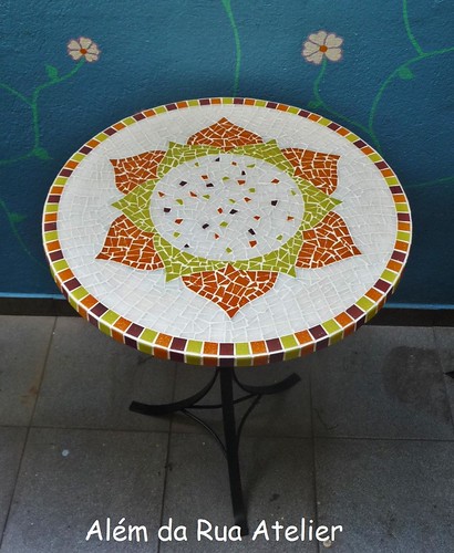 Mandala em mosaico