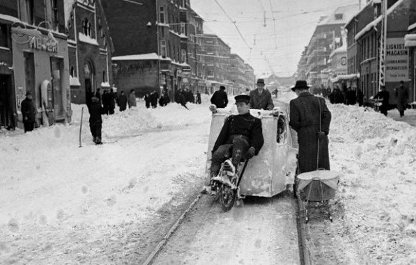 Danish Bicycle History - Bicycle Snowplow
