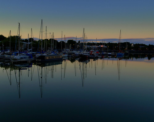 uk sunset england sun reflection nature wet water beauty docks boats outside mirror evening photo dock view natural northwest image britain dusk postcard north scenic scene calm lancashire gb preston serene sunlit float settingsun lancs portway riversway prestondocks prestonmarina ashtononribble ©2012tonyworrall prestonain