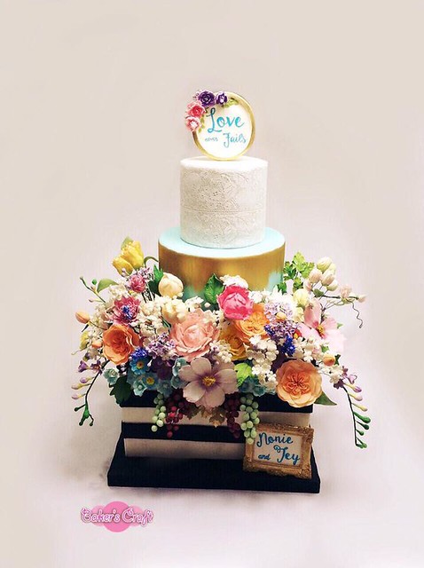Love Never Fails Wedding Cake by Maricris T. Tranquilino of Baker's Craft