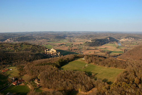 La vallée de la Dordogne  by montestier