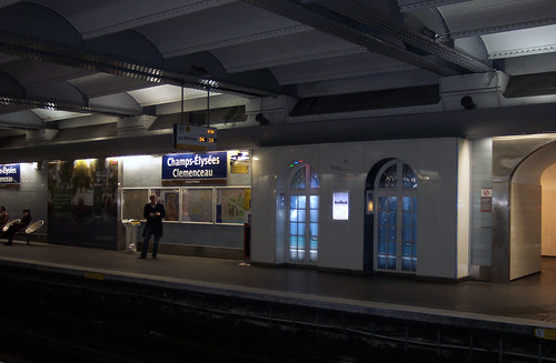 Paris - Metro Champs Elyses Clemenceau