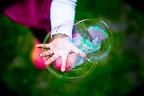 people children fun person play touch bubble hold bestcapturesaoi