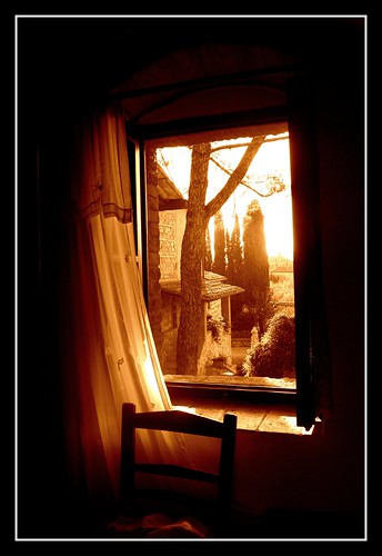sunset italy orange sun tree window backlight chair italia curtain tuscany frame toscana borgo colle