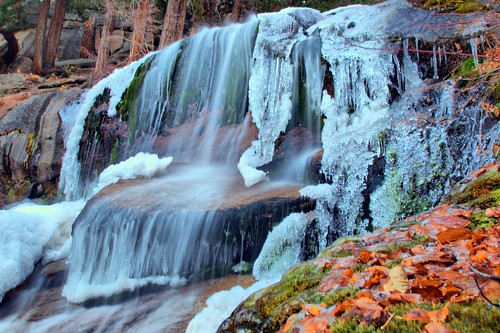california longexposure ice leaves autumncolors waterfalls mtwhitney easternsierras whitneyportal landscapephotography