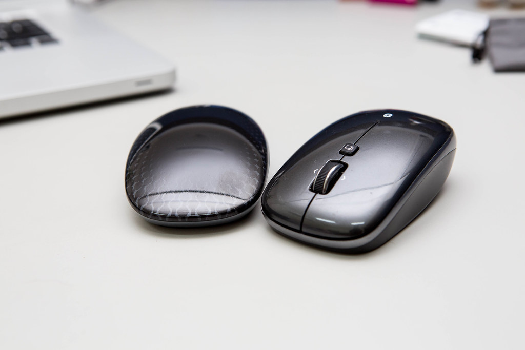 Logitech Touch Mouse M600 觸控滑鼠使用分享 @3C 達人廖阿輝