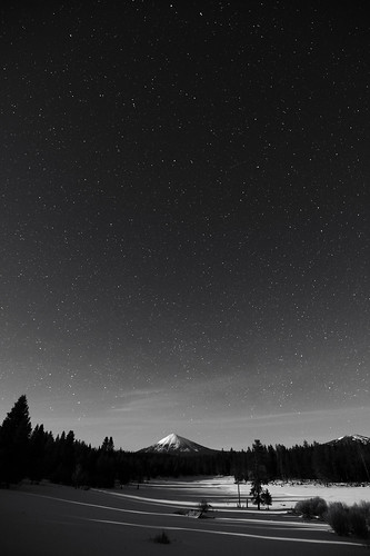 mountain snow oregon forest stars nikon cascades moonlight mtmcloughlin d700 mikepotts