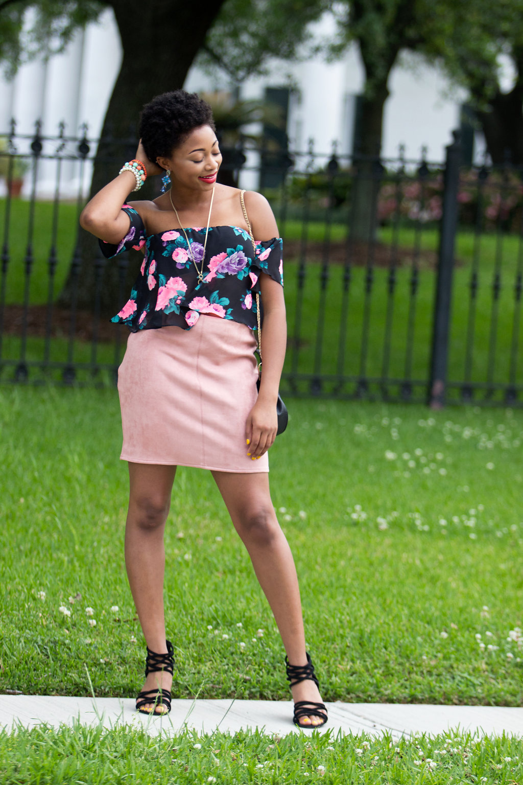 how to wear a rose skirt, baton rouge fashion