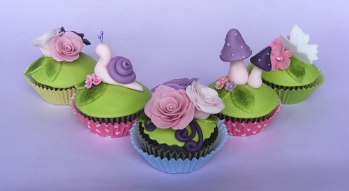 Cupcakes for the sleeping fairy