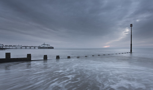 sea england sunrise sussex pier east eastbourne
