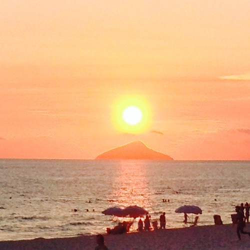 sunset beach maresias