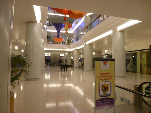 empty eastwood mall