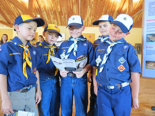Members of Cub Scout Pack 22 learn more about white-nose syndrome at Indiana Caverns near the Hoosier National Forest as part of the filming for “Battle for Bats.” The scouts learned how to clean gear as part of the effort to prevent the spread of WNS. (U.S. Forest Service/Cynthia Sandeno) 
