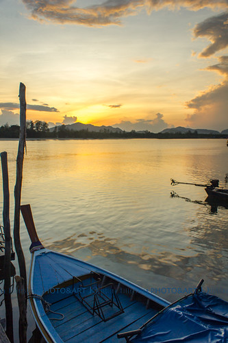 travel blue sea sun colors sunrise canon landscape thailand asia pastel kohlanta lanta longtailboat krabi andaman saladan