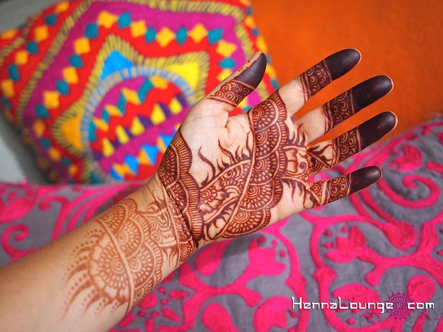 How to get Dark Henna in 4 easy steps – Mehndi in Paradise