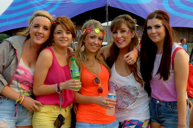Five Irish girls @ festival Tomorrowland